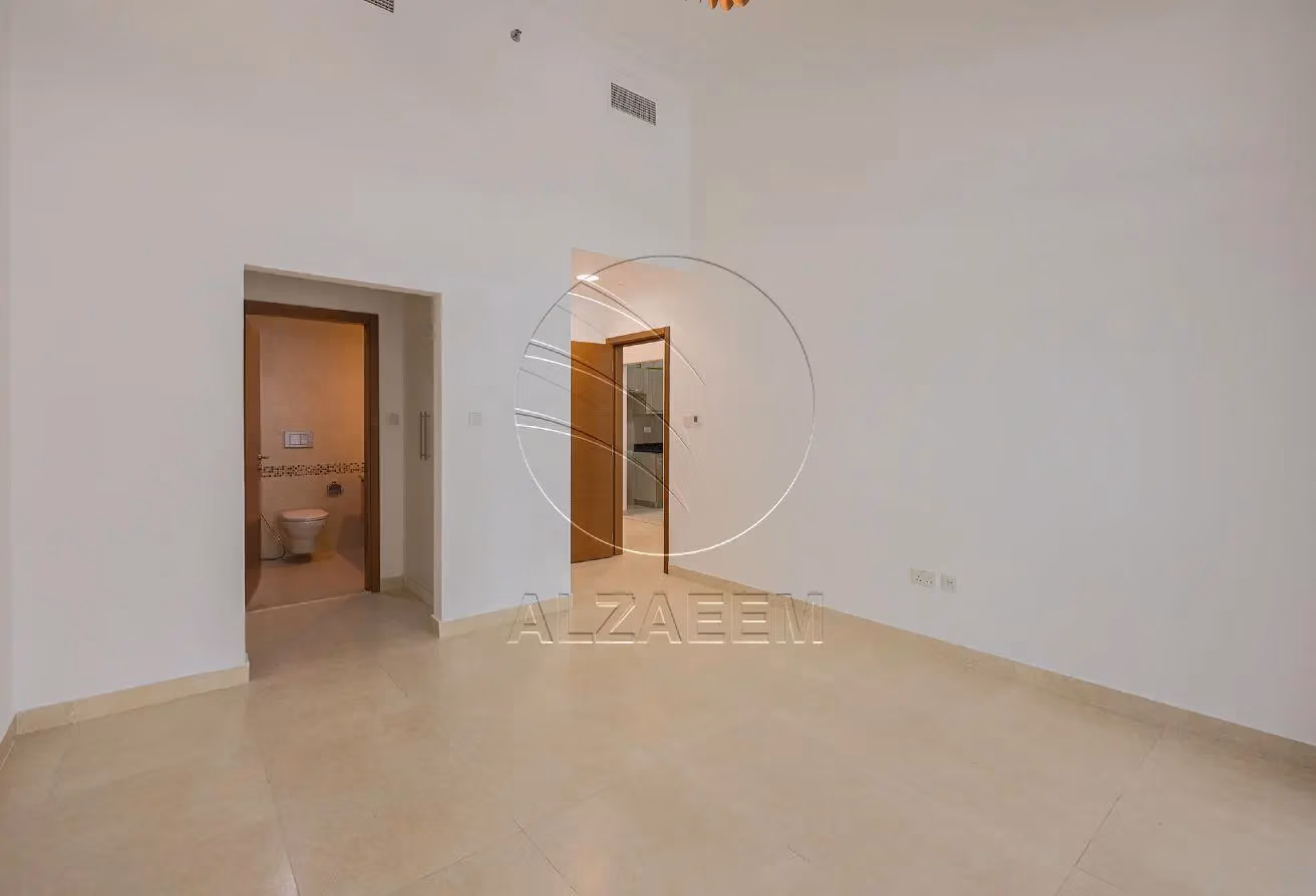 Big Terrace | Near Amenities | Up to 4 Payments