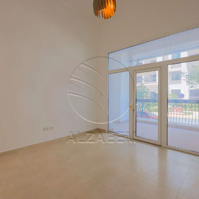 Big Terrace | Near Amenities | Up to 4 Payments