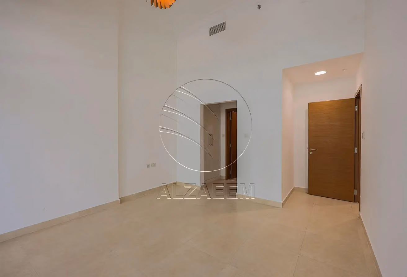 Big Terrace | Near Amenities | Up to 4 Payments