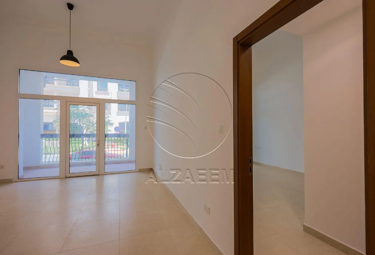 Big Terrace | Near Amenities | Up to 4 Payments
