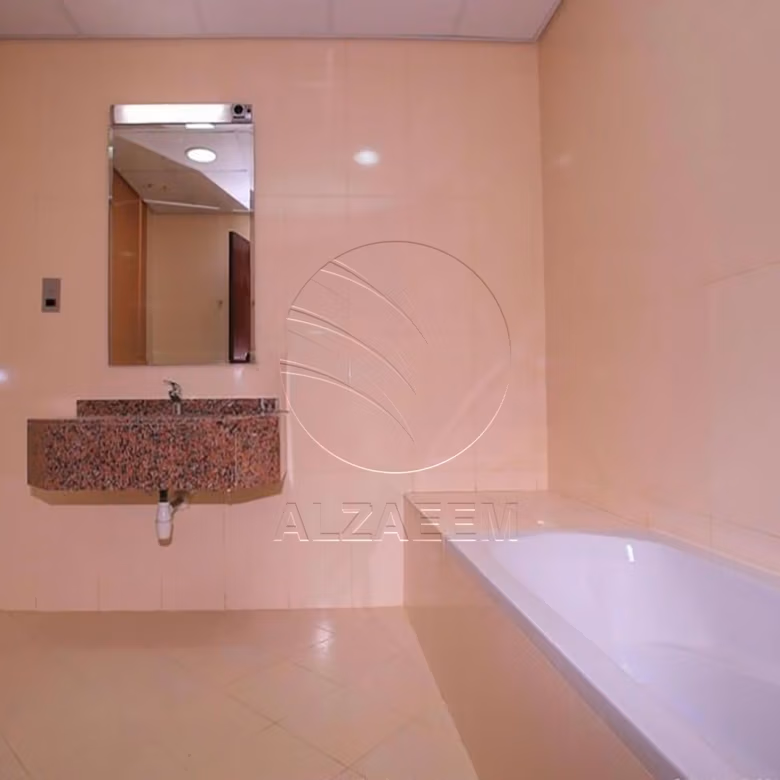 VACANT! Mangrove View | Higher Floor