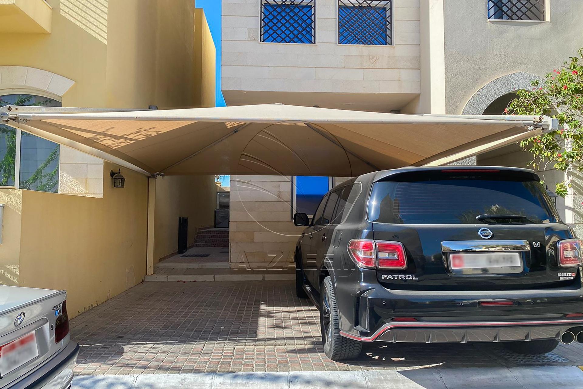 √ Tenanted Villa Opposite the Community Center √