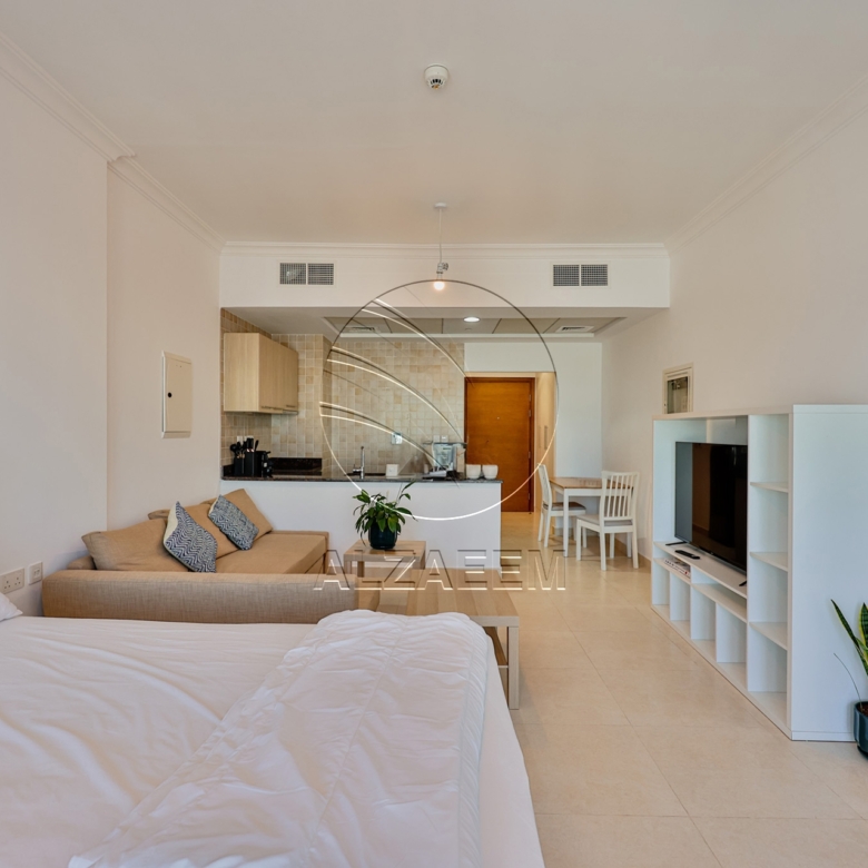 Furnished | Golf Course View | VACANT! One Payment