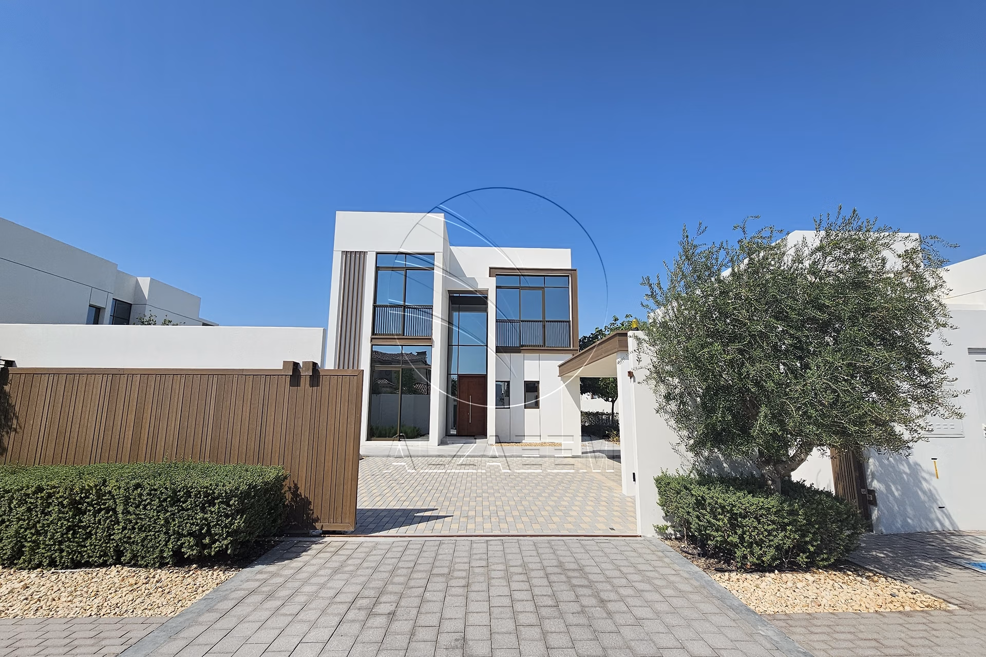 Stunning Location | 4BR+M+D | Vacant Soon!