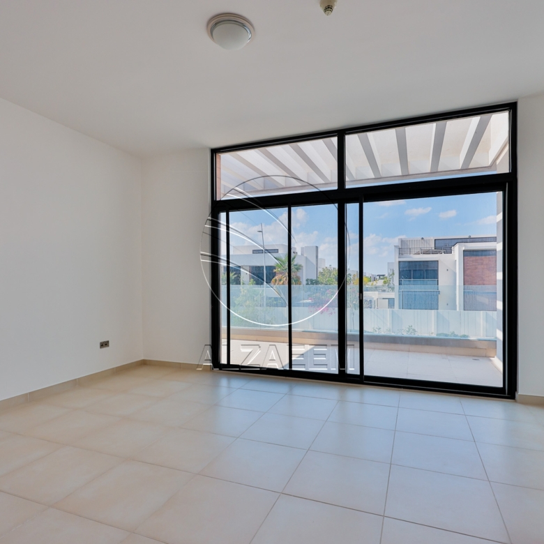 VACANT 4BR with Maid & Driver Room | Family Home!