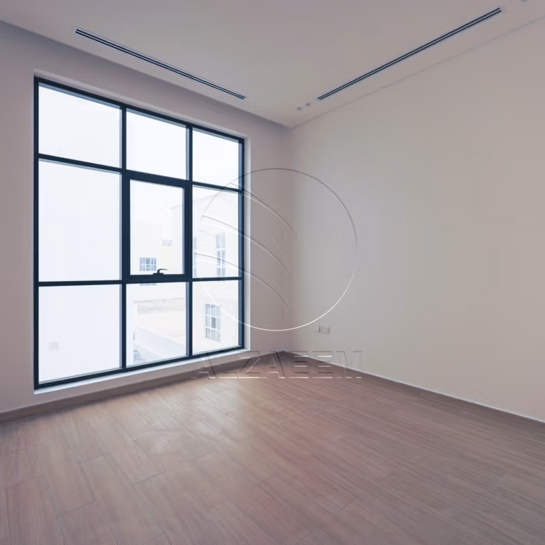 Corner | High Quality Finishing| High Ceiling