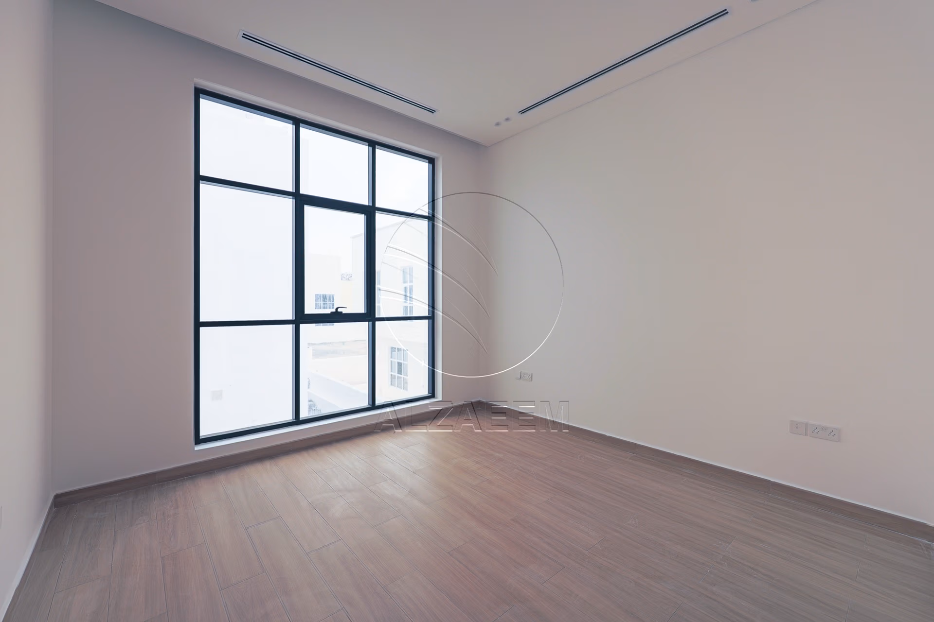 Corner | High Quality Finishing| High Ceiling
