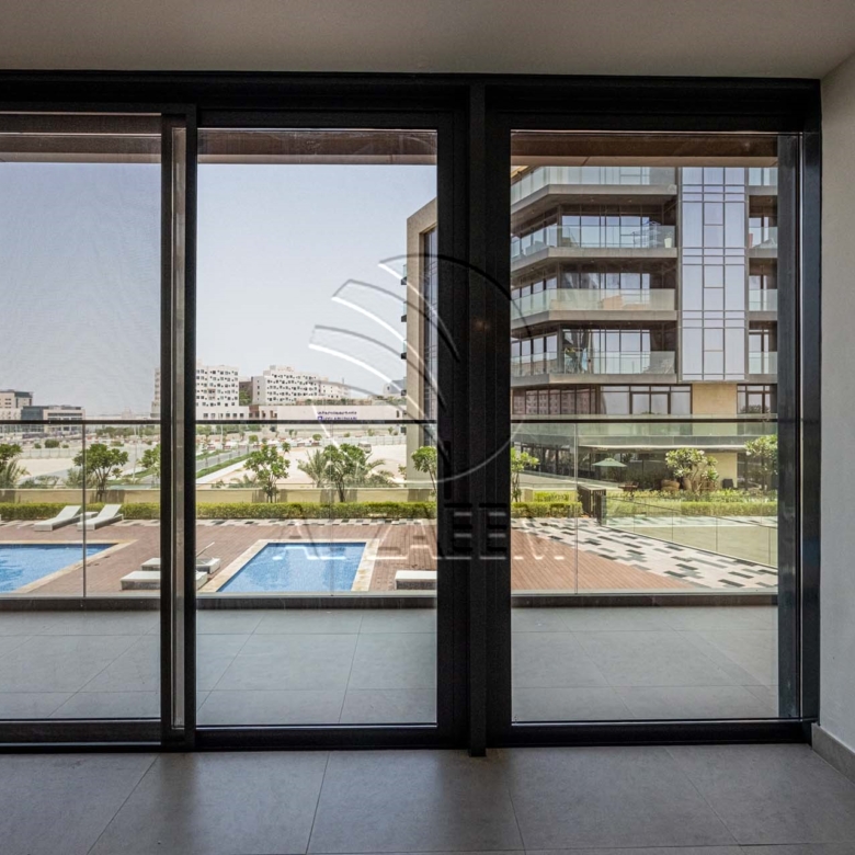 Vacant | DUPLEX | Facing The Pool | 4 payments