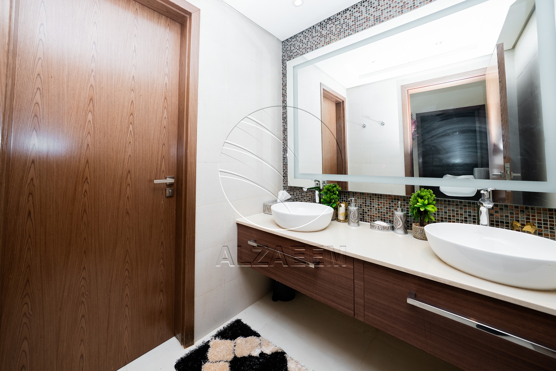 VIP | Upgraded Villa | Corner Single Row | Jacuzzi