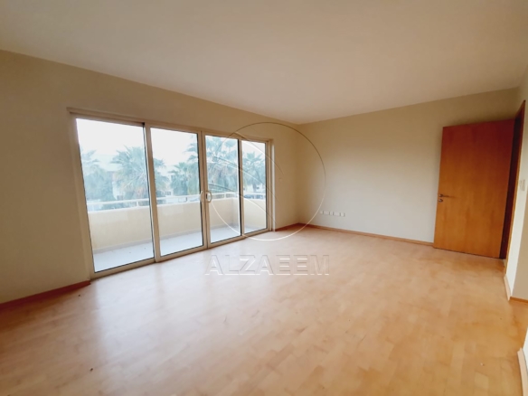 Single Row and Vacant Type S TH | Prime Location
