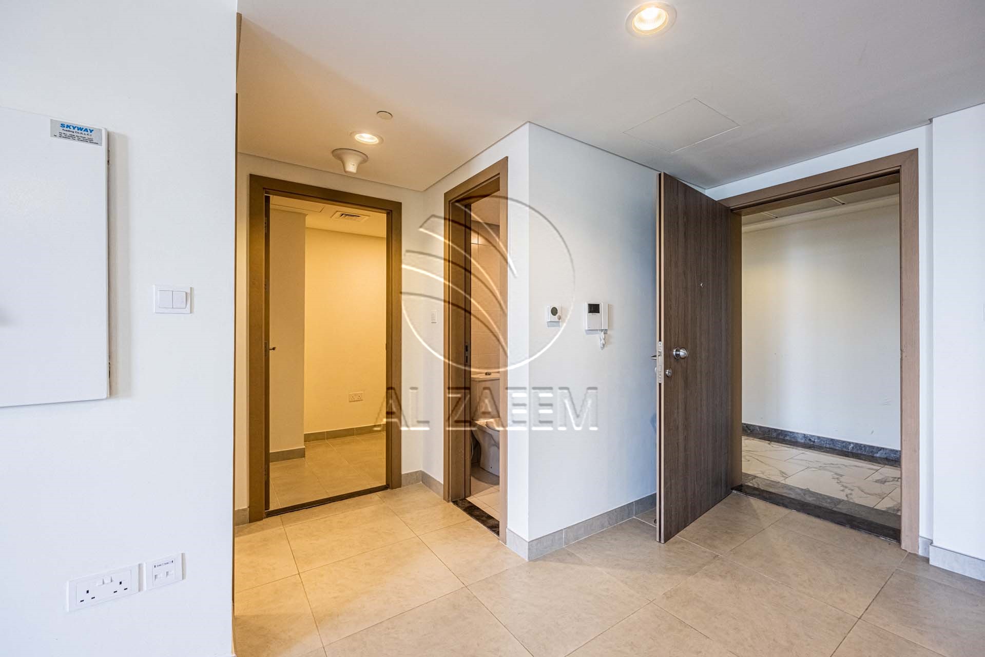 Vacant | DUPLEX | Facing The Pool | 4 payments