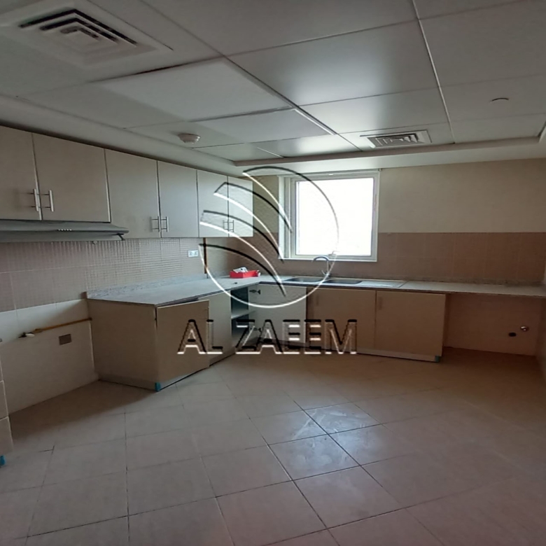 Vacant | 2BR+Maid | Sea View | 4 Cheques