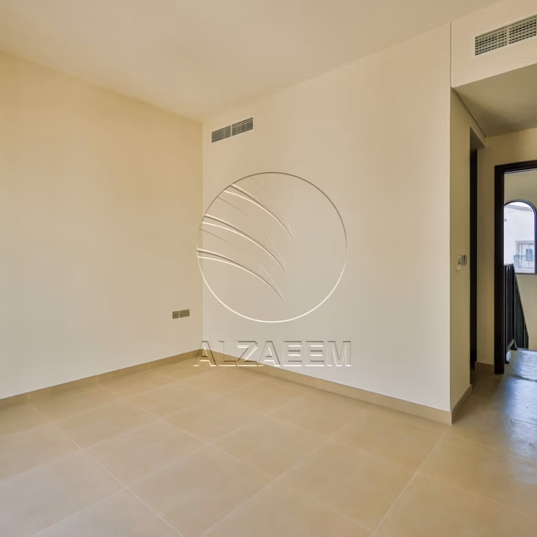√ CASARES | Single Row Mid | Near the Garden √
