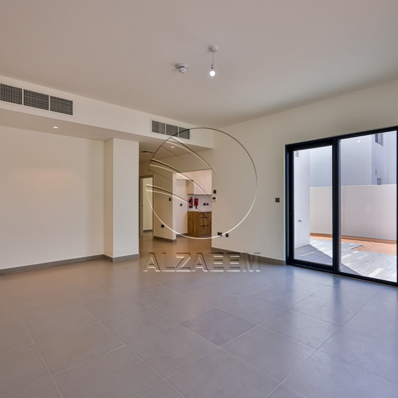 Single Row CORNER | Premium and High End Location