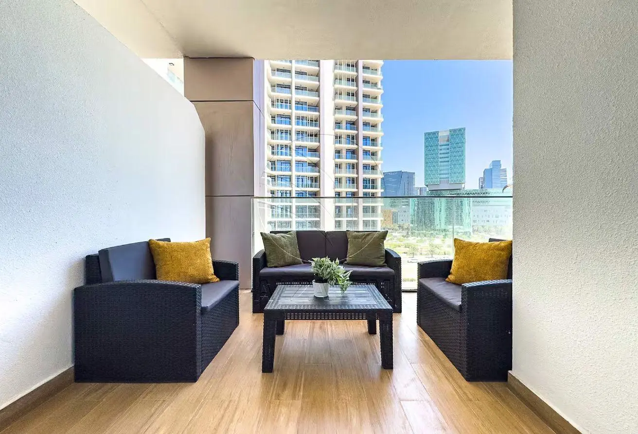 Full Canal View | Rented Unit | High Level