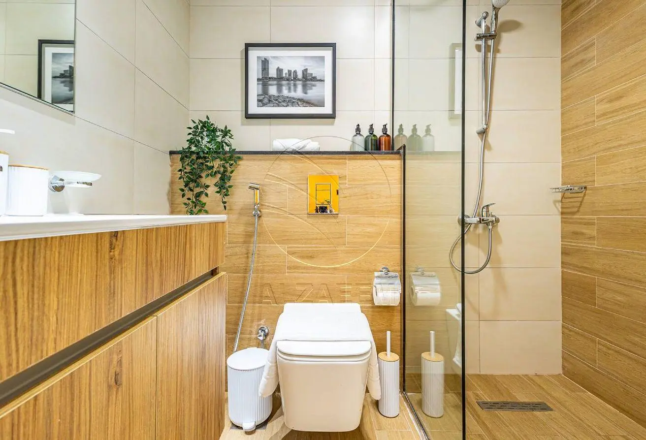 Full Canal View | Rented Unit | High Level