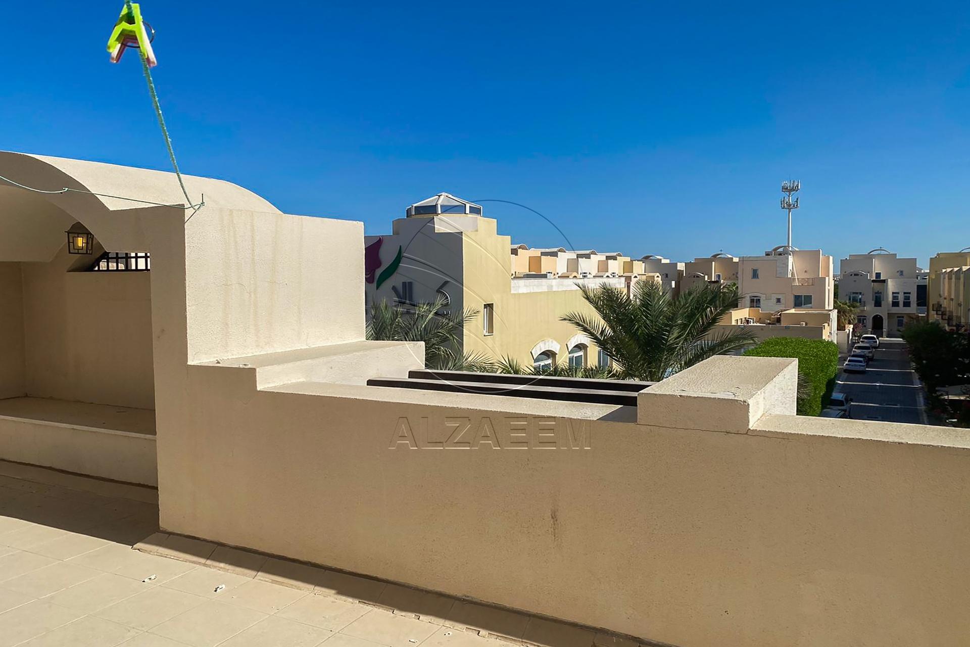 √ Tenanted Villa Opposite the Community Center √