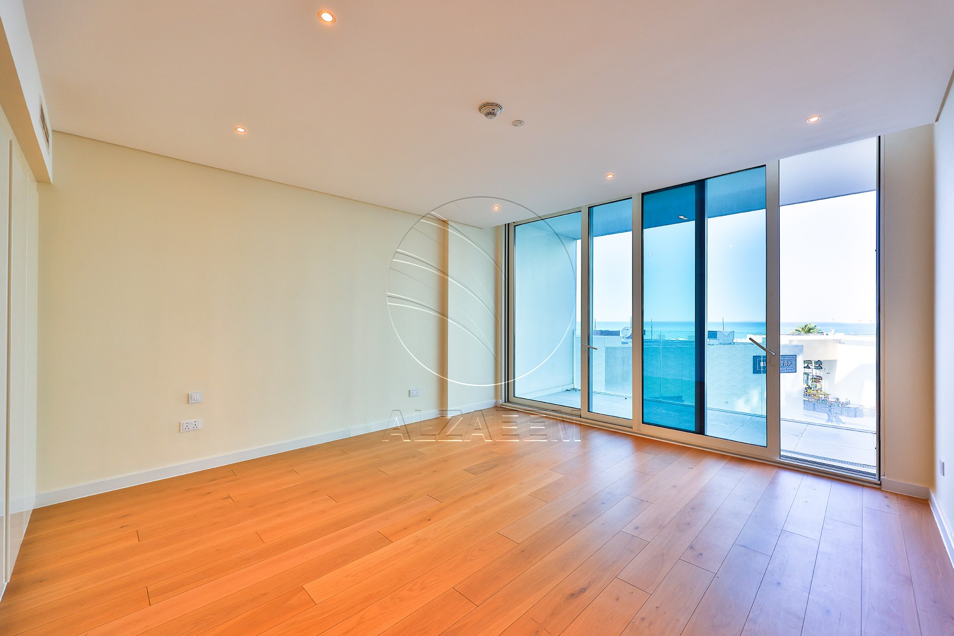 Sea View 2BR+M | VACANT | Luxury Living