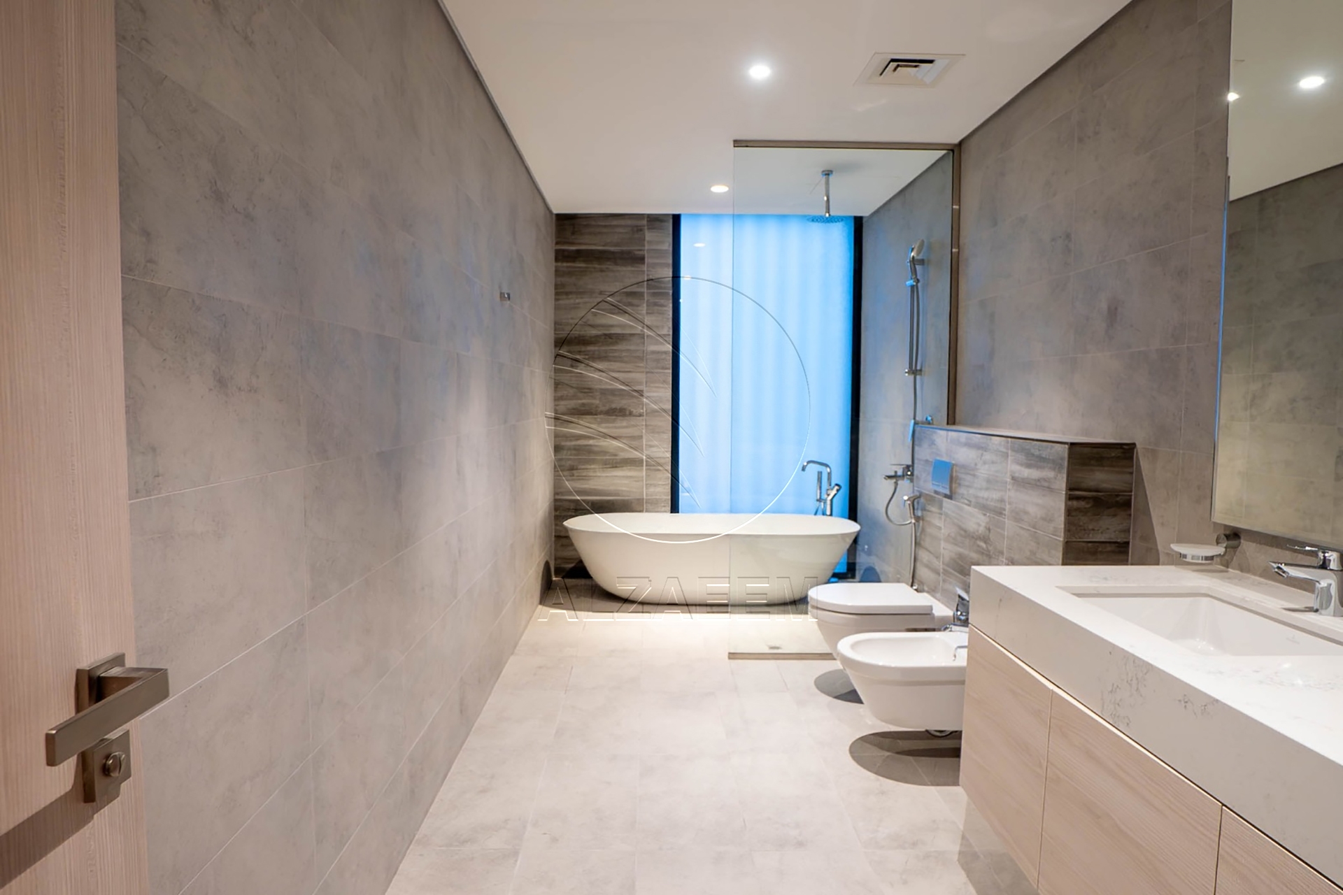 High Quality Upgraded Villa | Single Row | VACANT