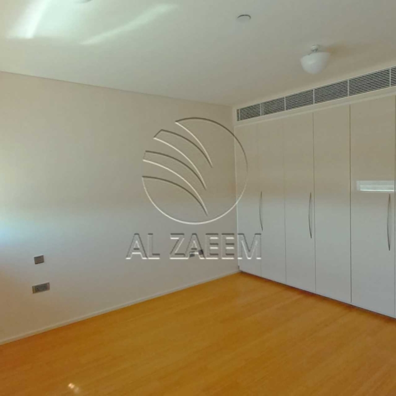 High Level Unit | Tenanted | Urban View