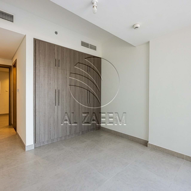 Vacant | DUPLEX | Facing The Pool | 4 payments