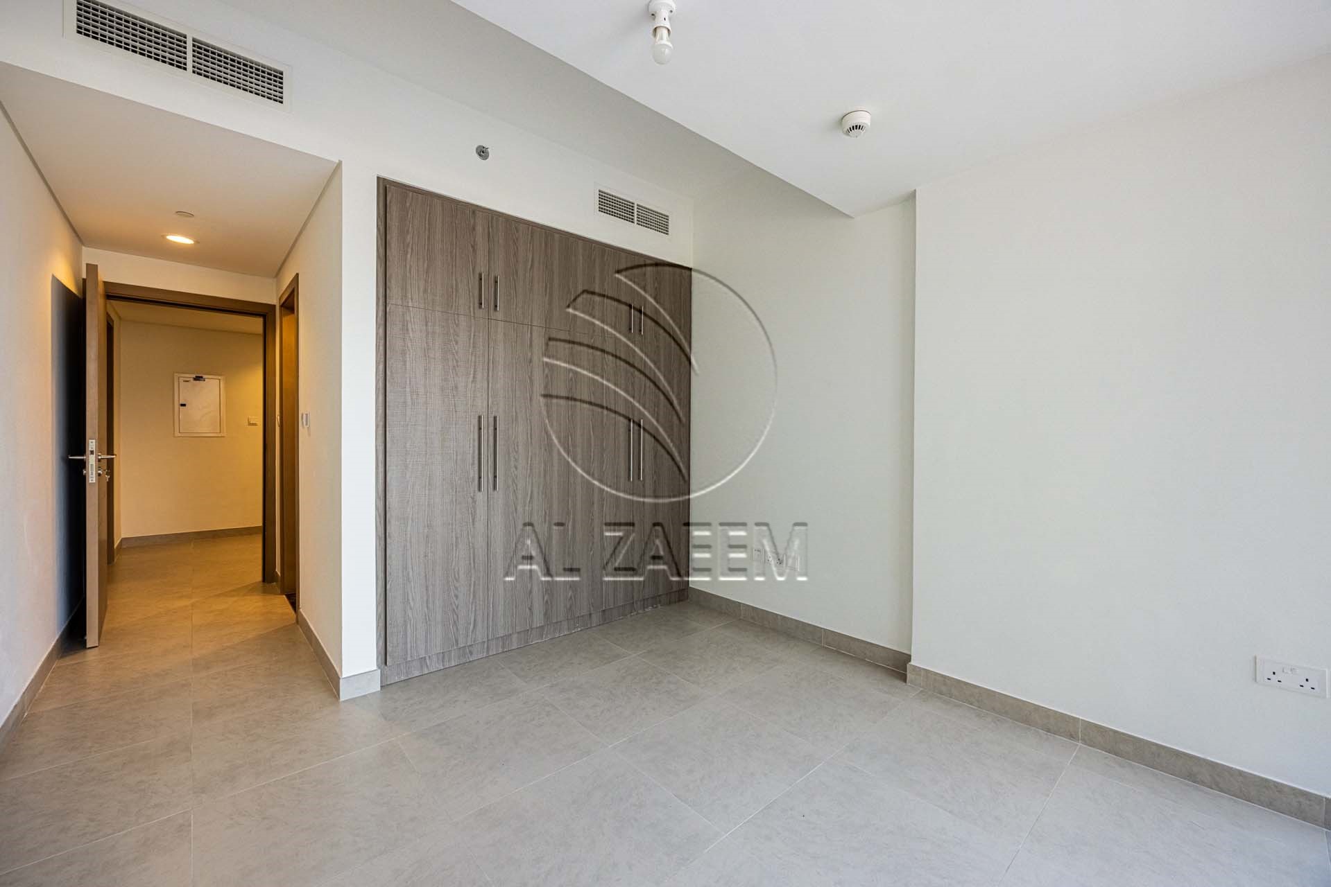 Vacant | DUPLEX | Facing The Pool | 4 payments