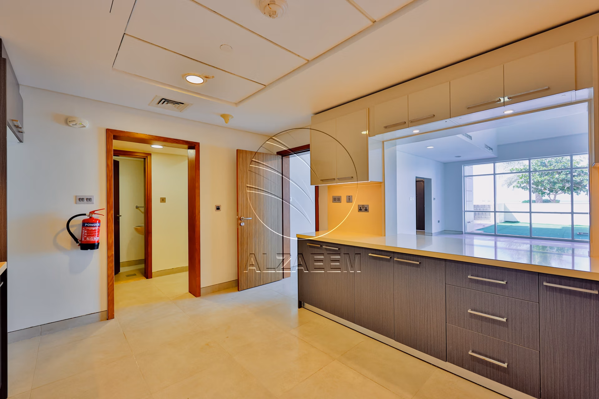 √ Luxurious Sea View Simplex Townhouse | VACANT √
