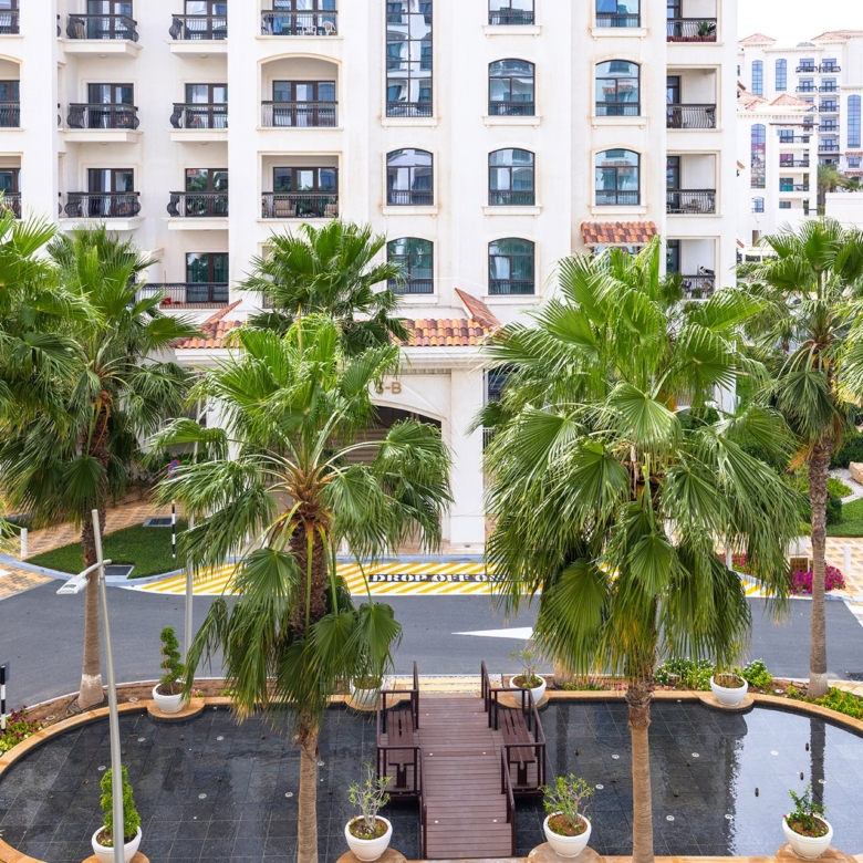 √VACANT! Furnished | Yas Water world View√