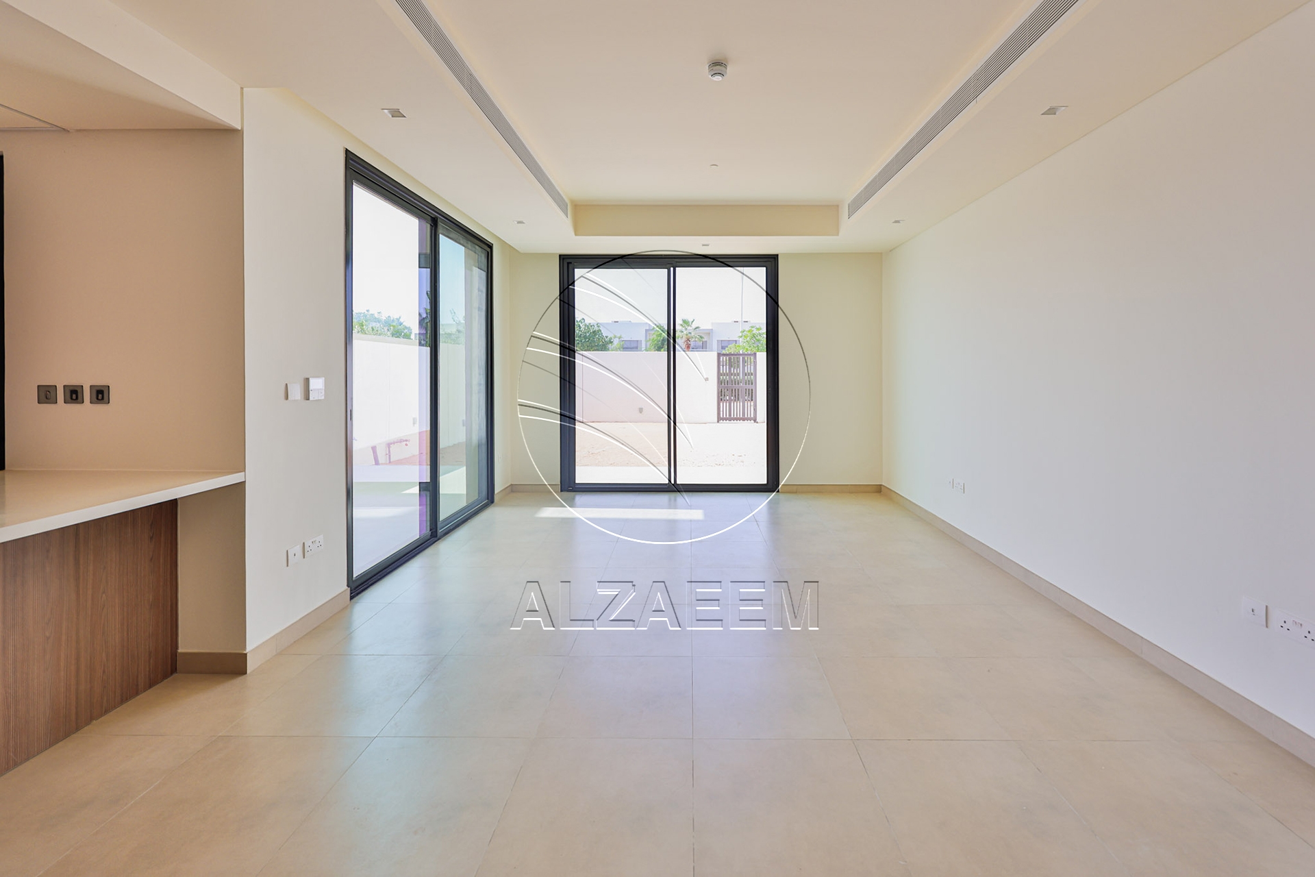 √Corner Single Row! Biggest 2BR Plot in Yas Acres√