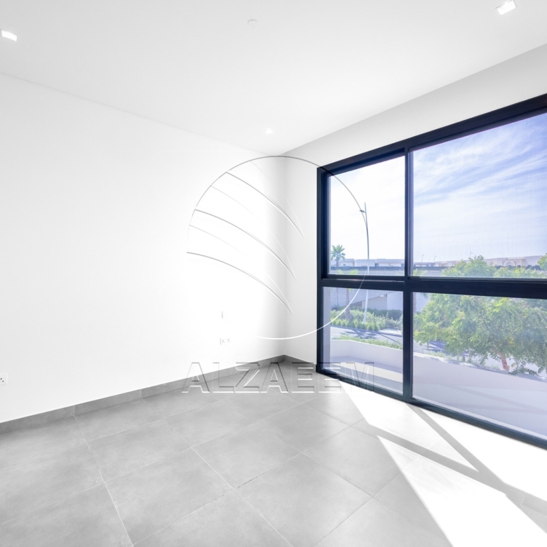 Single Row Near Golf Course | Type X | VACANT