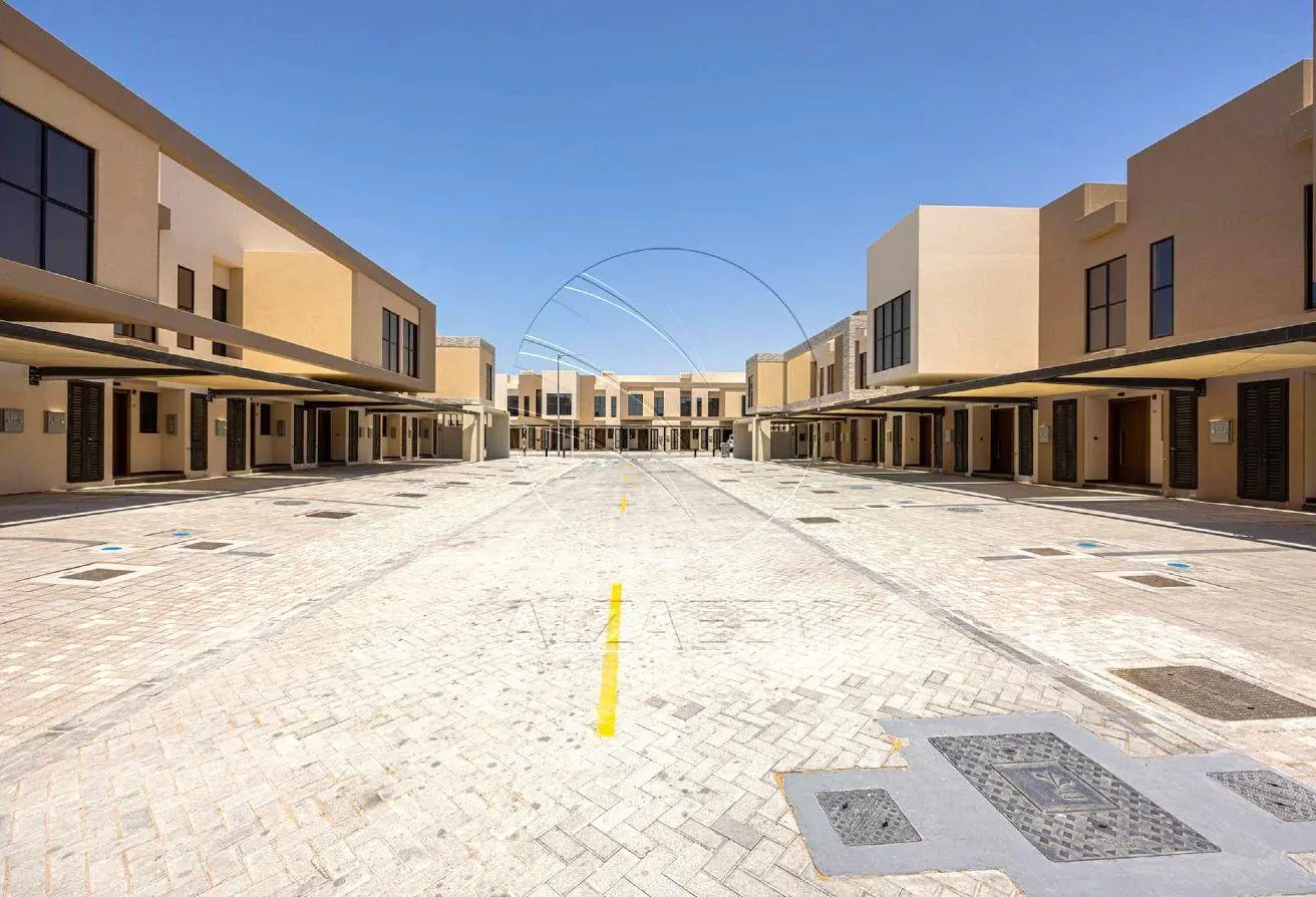 HOT! Single Row Biggest Layout | Prime Location