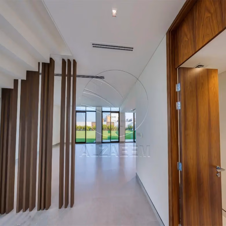 HOT DEAL Villa with Spacious 1,000 Sqm Plot