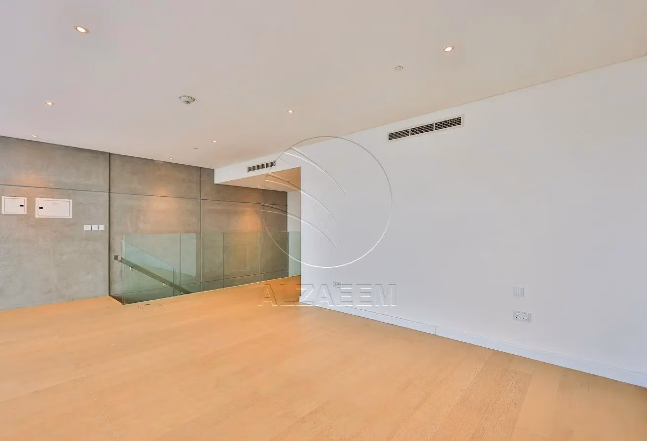 HOT | Loft Facing Louvre Museum | Rented + Refund