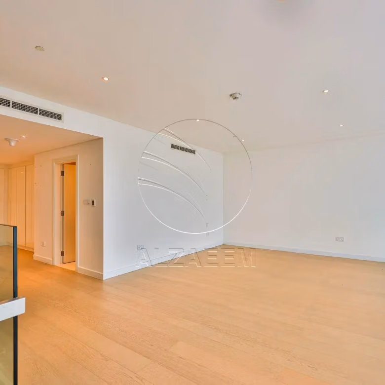 HOT | Loft Facing Louvre Museum | Rented + Refund