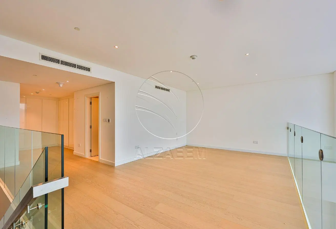 HOT | Loft Facing Louvre Museum | Rented + Refund