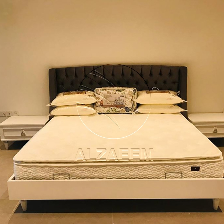 Furnished | High Level Unit with Sea View