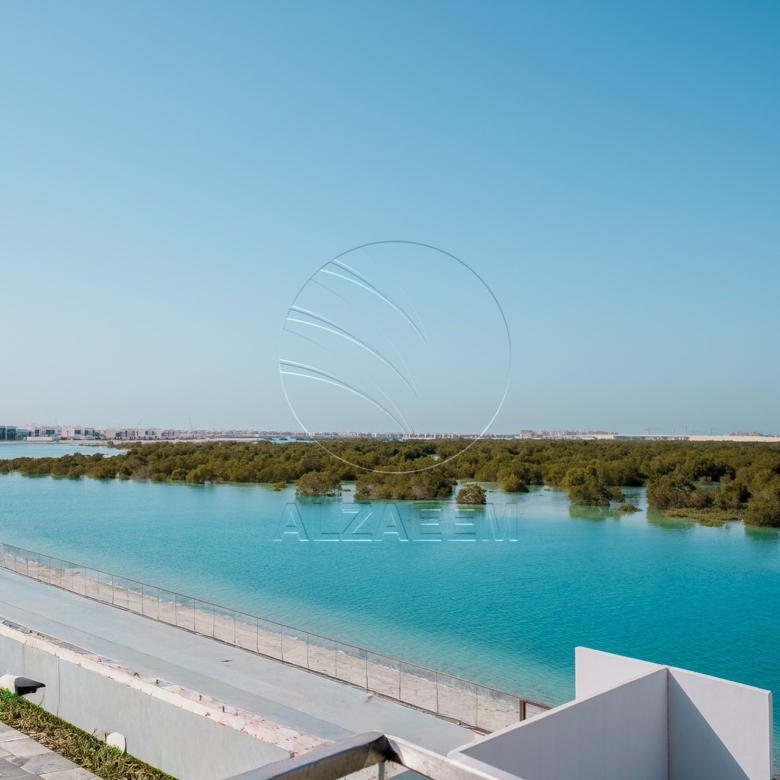 √Seafront VIP Villa | Single Row Corner Big Plot√