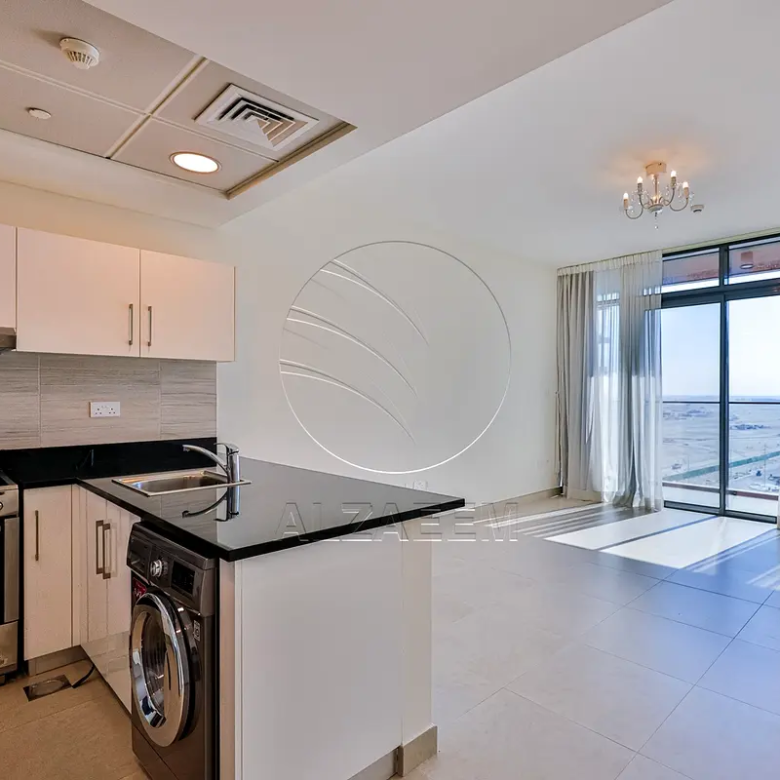 High Floor | White Goods Available | Move-in Ready