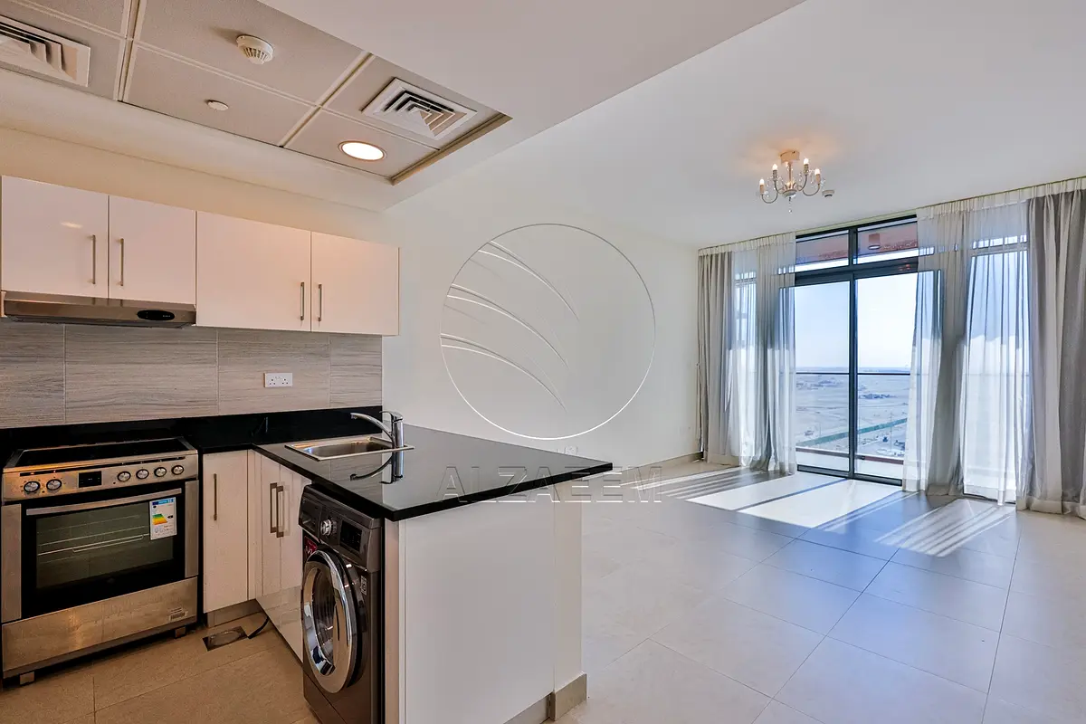 High Floor | White Goods Available | Move-in Ready