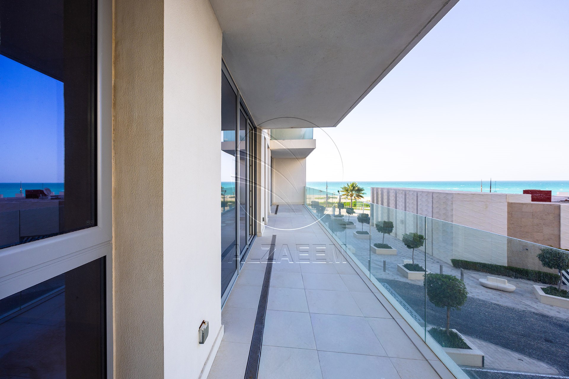 Sea View 2BR+M | VACANT | Luxury Living