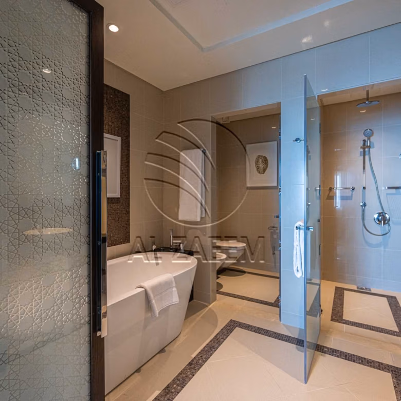 √Furnished Unit | Luxury Living | Lovely View√