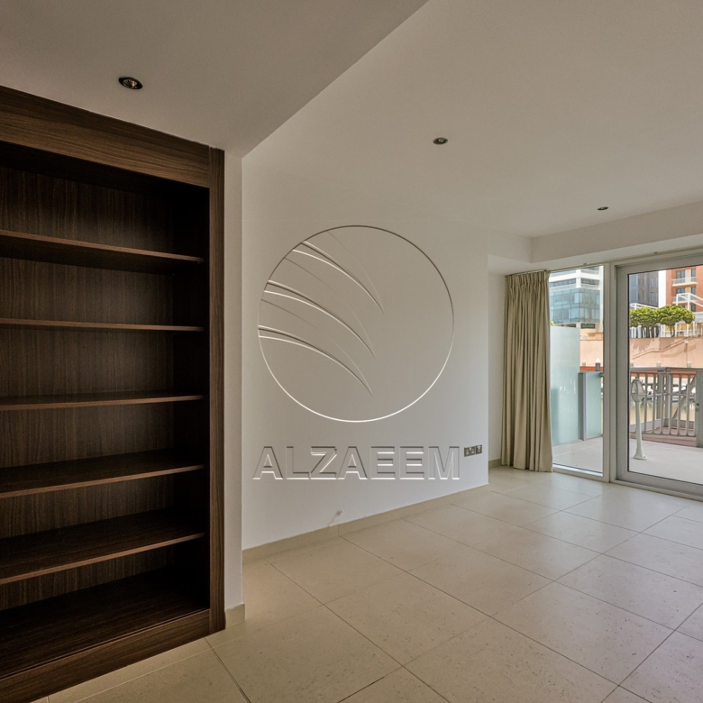 Waterfront | Spacious Deck overlooking the Marina