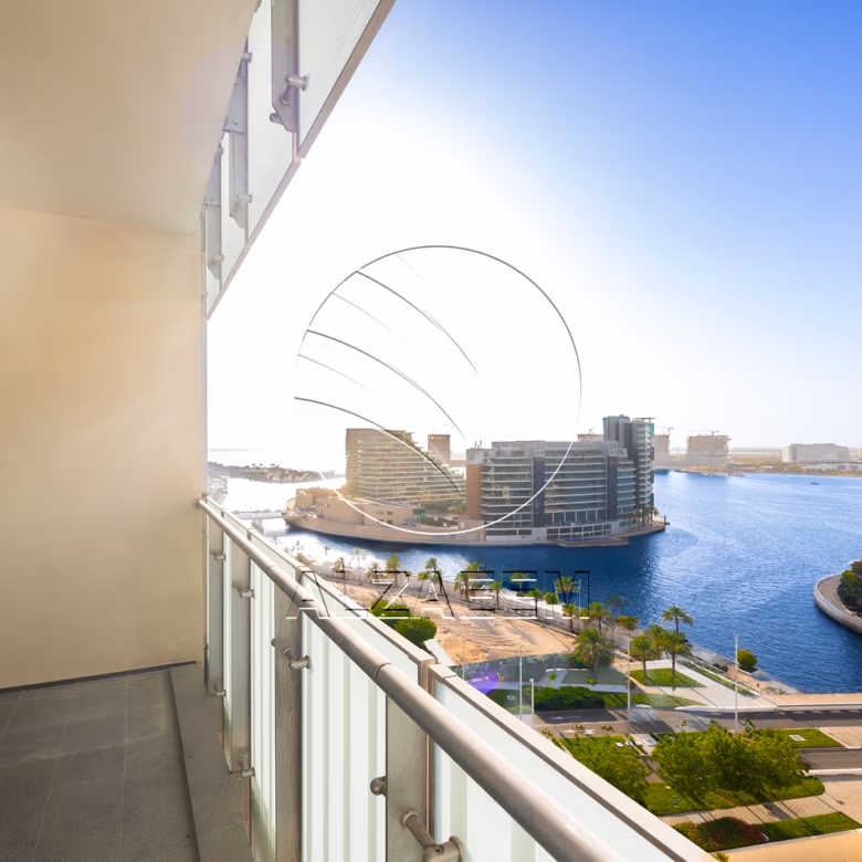 Vacant | Fully renovated unit | Sea View