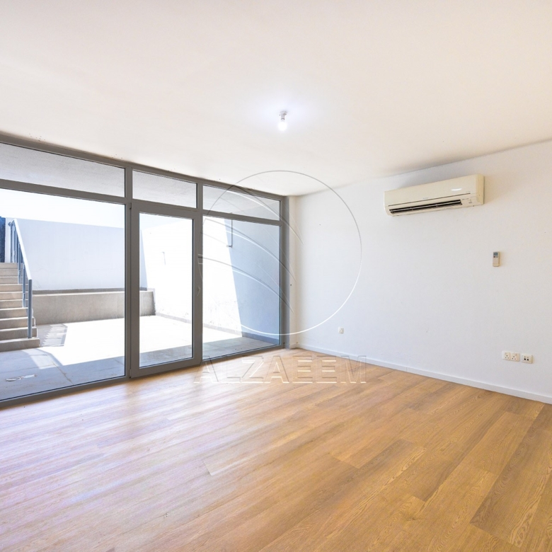 Kitchen Appliances | With Elevator and Gym + Pool