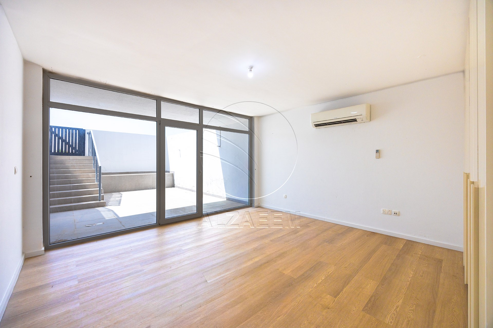Kitchen Appliances | With Elevator and Gym + Pool