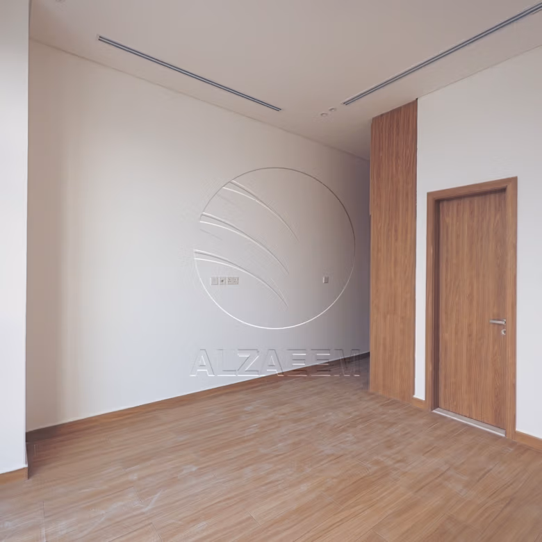 Corner | High Quality Finishing| High Ceiling