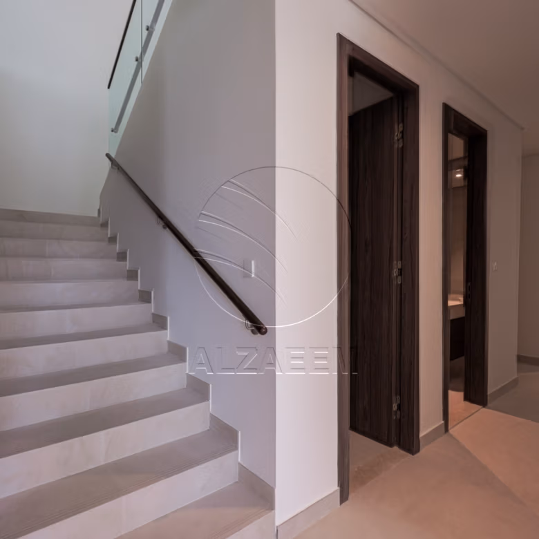 HOT! Corner Villa | Prestigious Gated Community