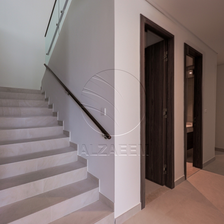 HOT! Corner Villa | Prestigious Gated Community