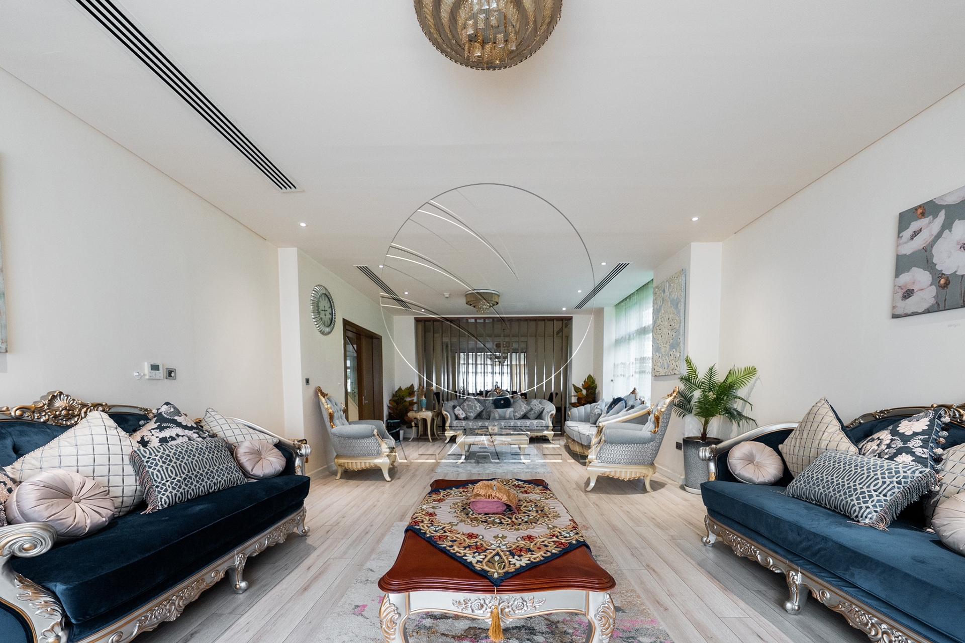 VIP | Upgraded Villa | Corner Single Row | Jacuzzi