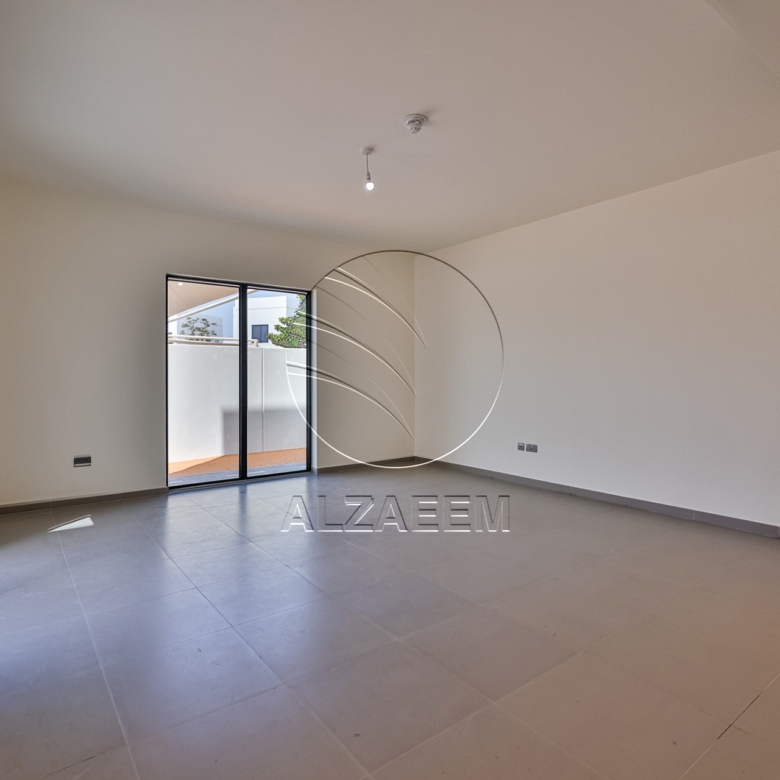 Single Row CORNER | Premium and High End Location